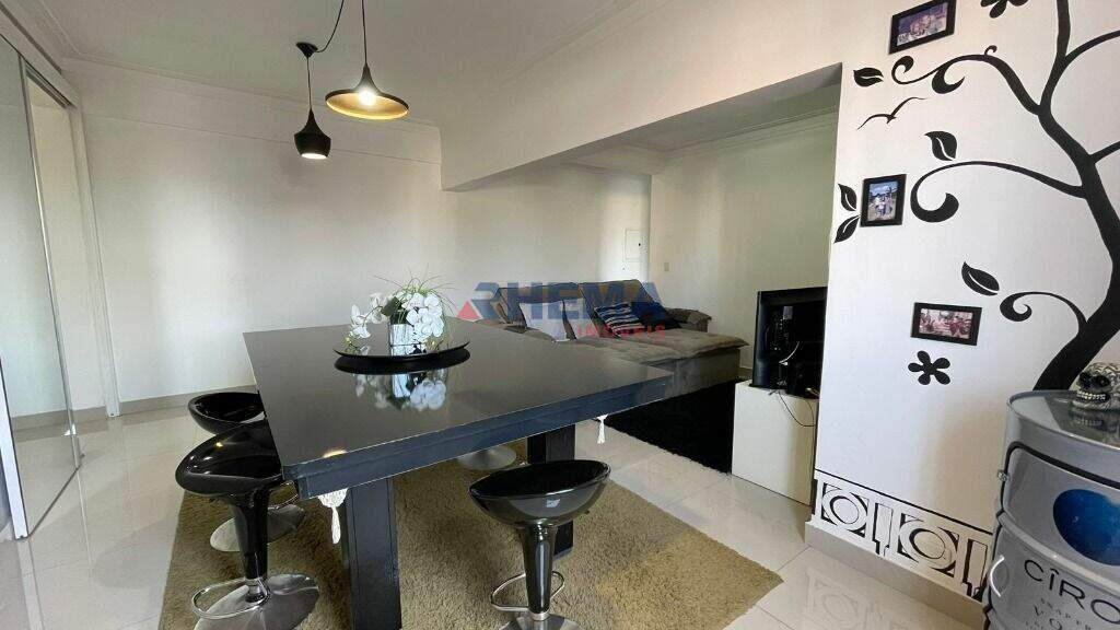 Apartamento à venda no Marapé: 