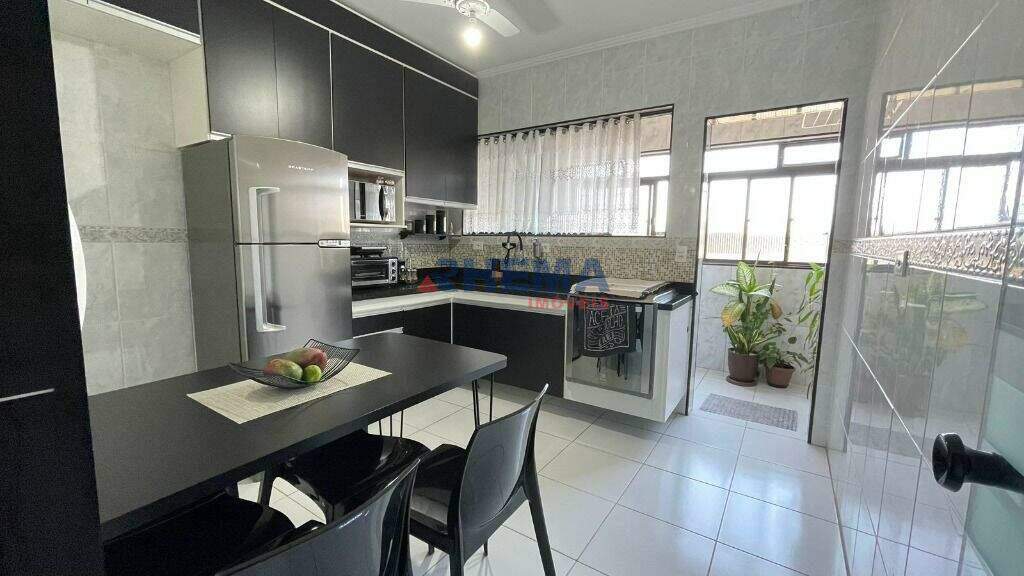Apartamento à venda no Marapé: 