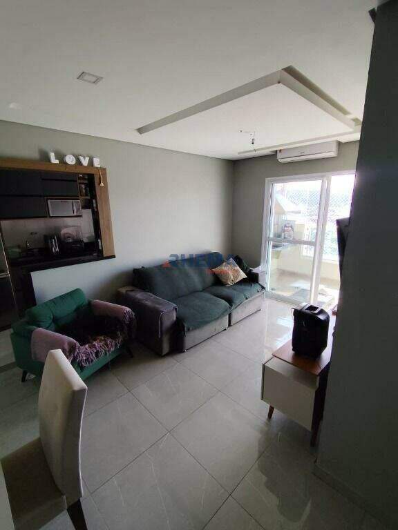 Apartamento à venda no Campo Grande: 