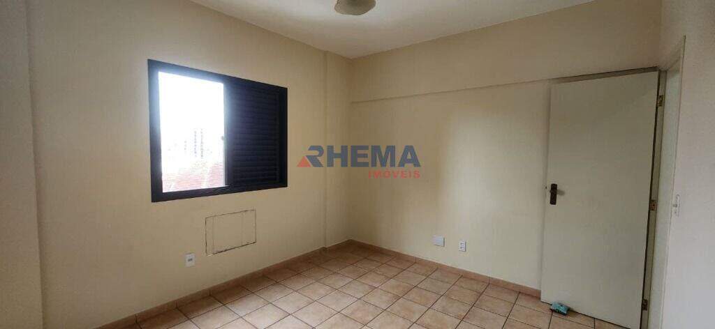 Apartamento à venda no Embaré: 