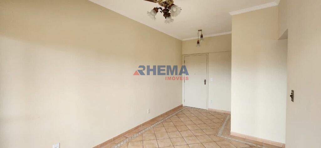 Apartamento à venda no Embaré: 