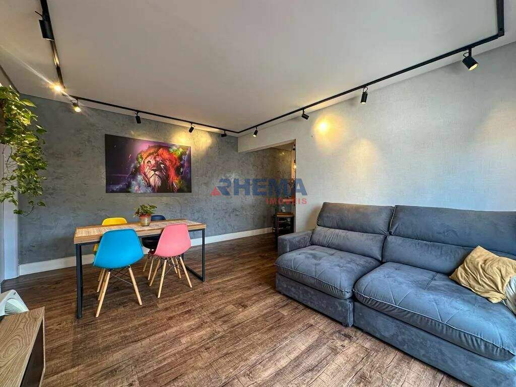 Apartamento à venda no Embaré: 
