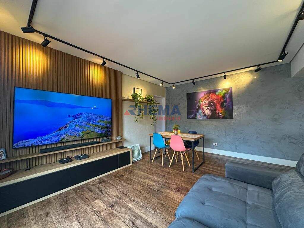 Apartamento à venda no Embaré: 
