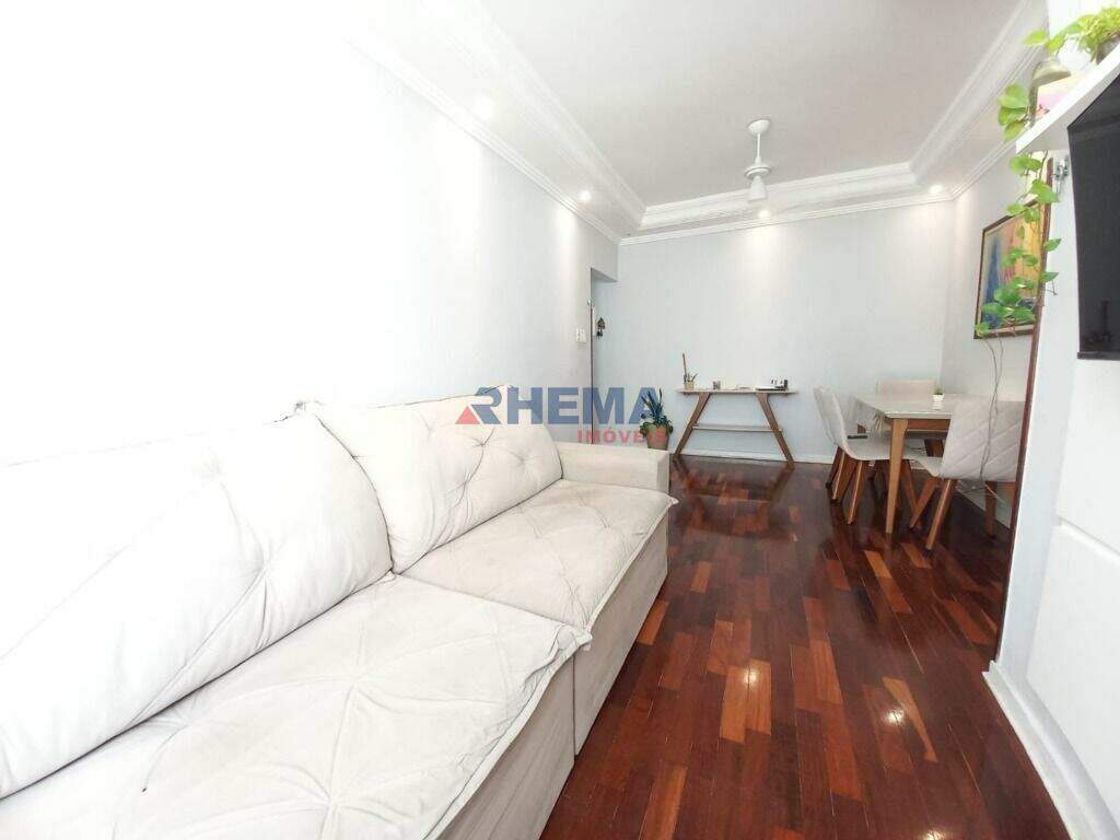 Apartamento à venda no Ponta da Praia: 
