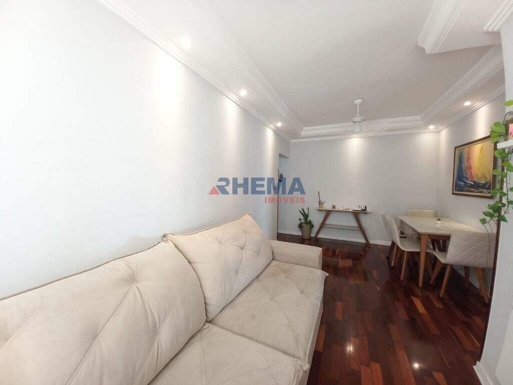 Apartamento à venda no Ponta da Praia: 
