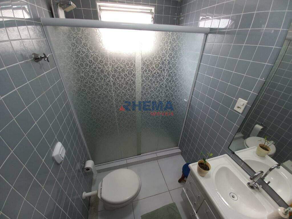 Apartamento à venda no Ponta da Praia: 