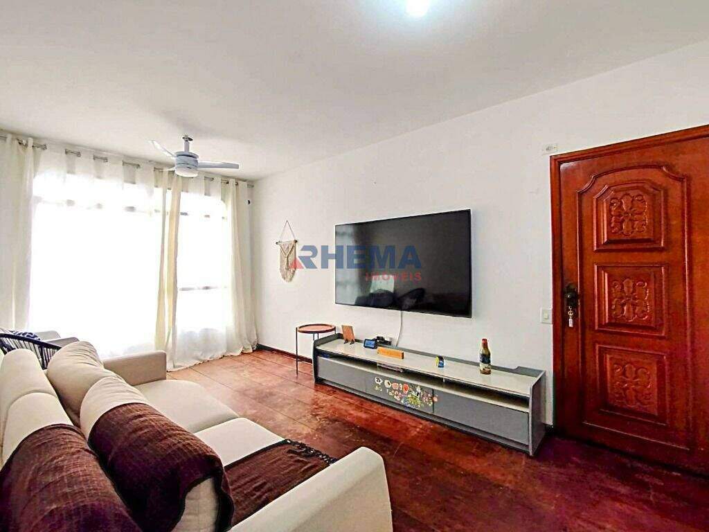 Apartamento à venda no Embaré: 