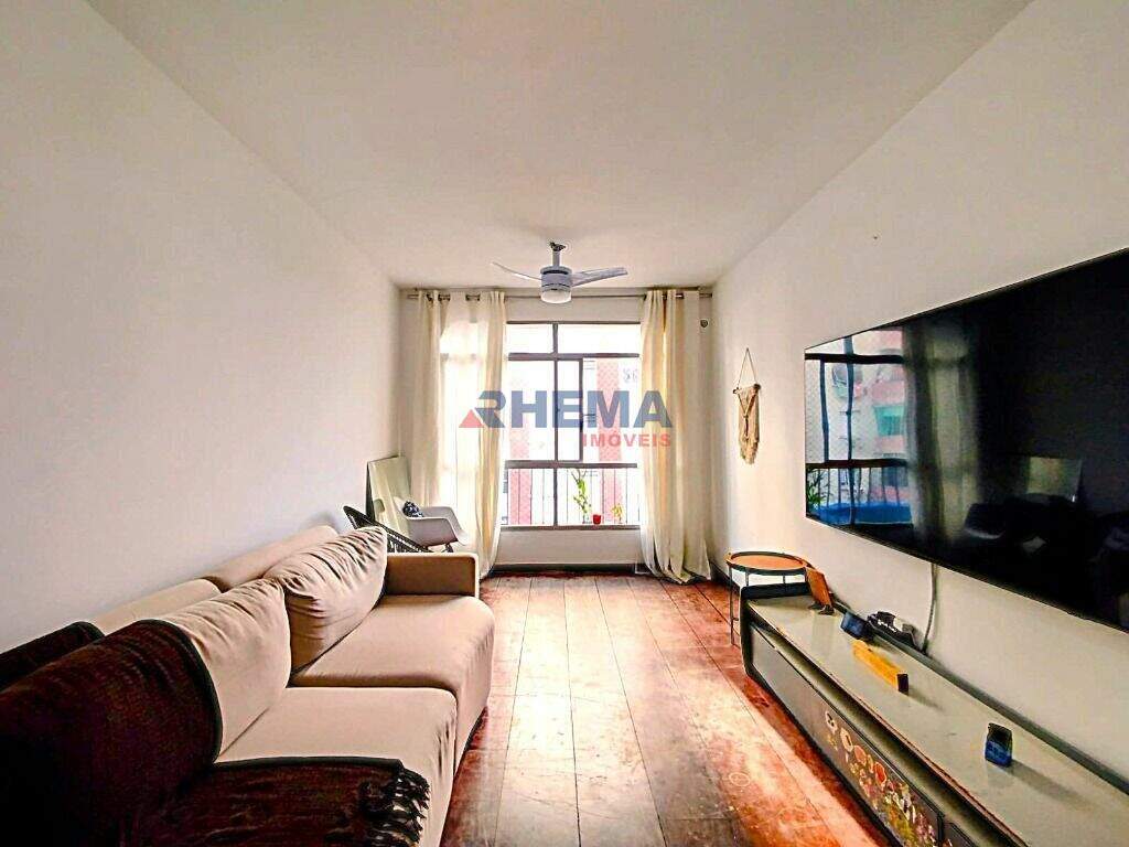 Apartamento à venda no Embaré: 