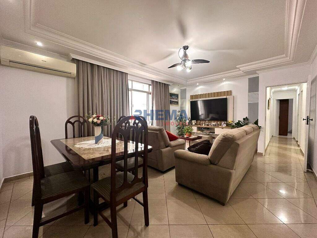 Apartamento à venda no Embaré: 