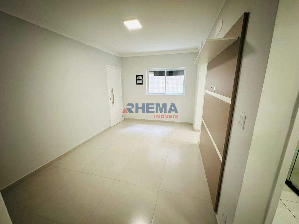 Apartamento à venda no Ponta da Praia: 