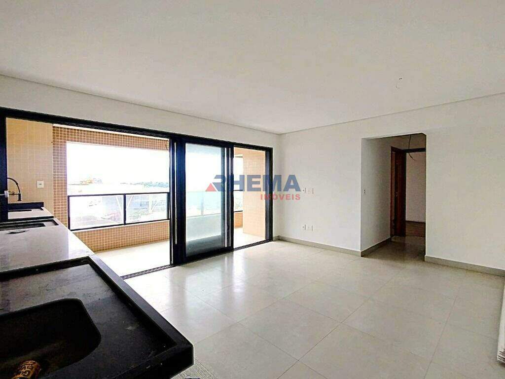 Apartamento à venda no Ponta da Praia: 