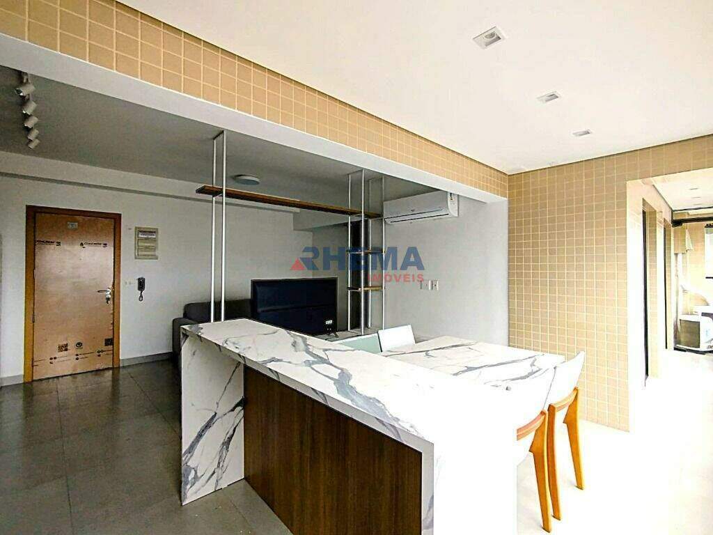 Apartamento à venda no Ponta da Praia: 