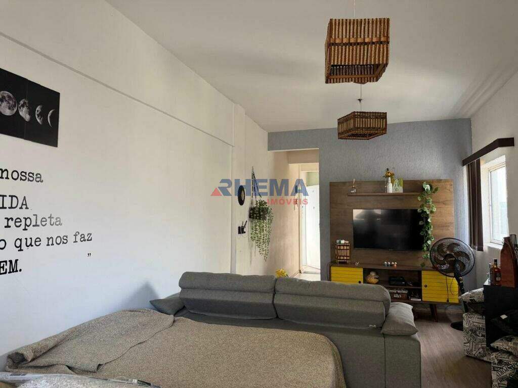 Apartamento à venda no Ponta da Praia: 