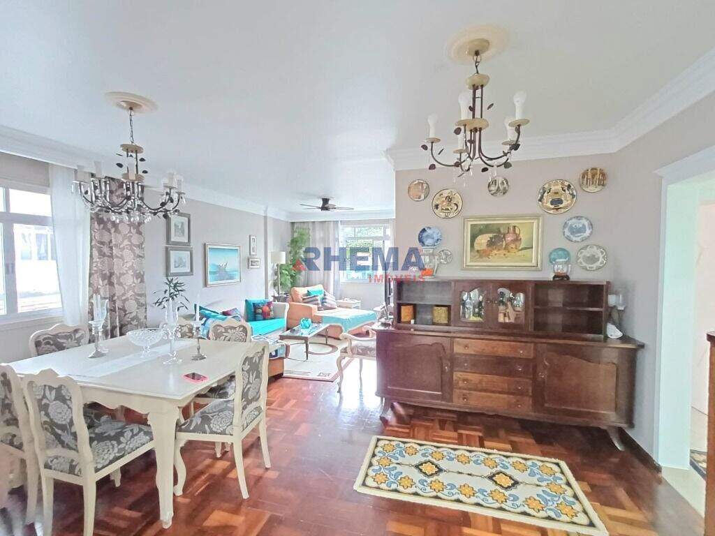 Apartamento à venda no Ponta da Praia: 