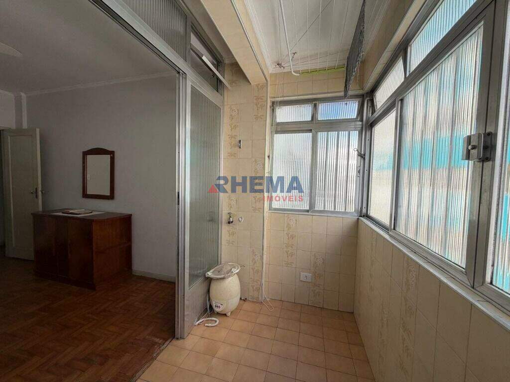 Apartamento à venda no Ponta da Praia: 