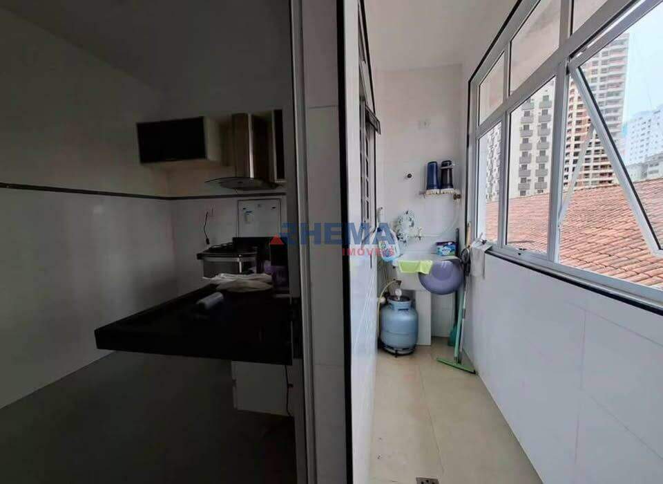 Apartamento à venda no Ponta da Praia: 