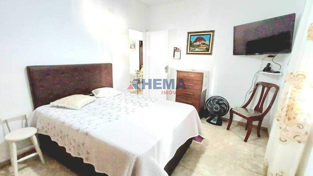 Apartamento à venda no Embaré: 