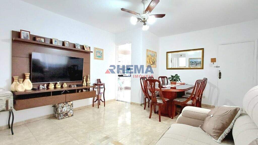 Apartamento à venda no Embaré: 