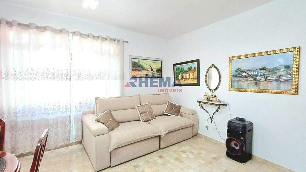 Apartamento à venda no Embaré: 