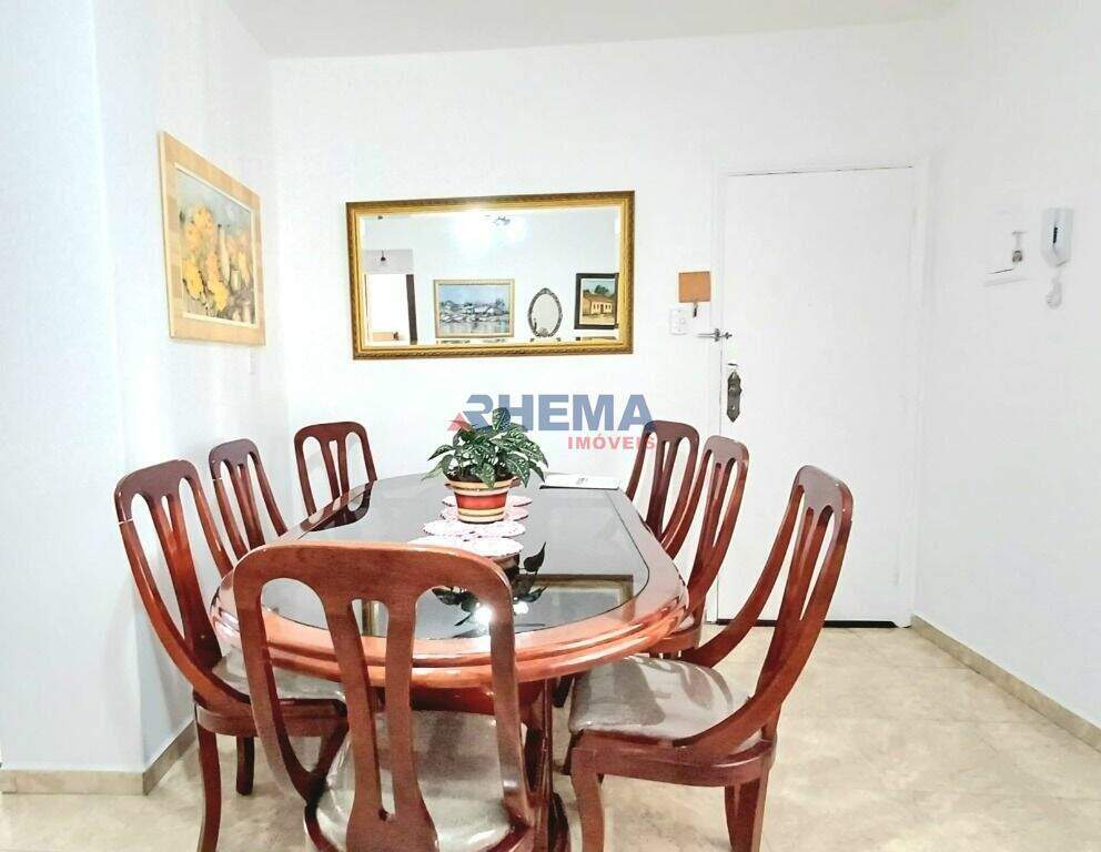 Apartamento à venda no Embaré: 