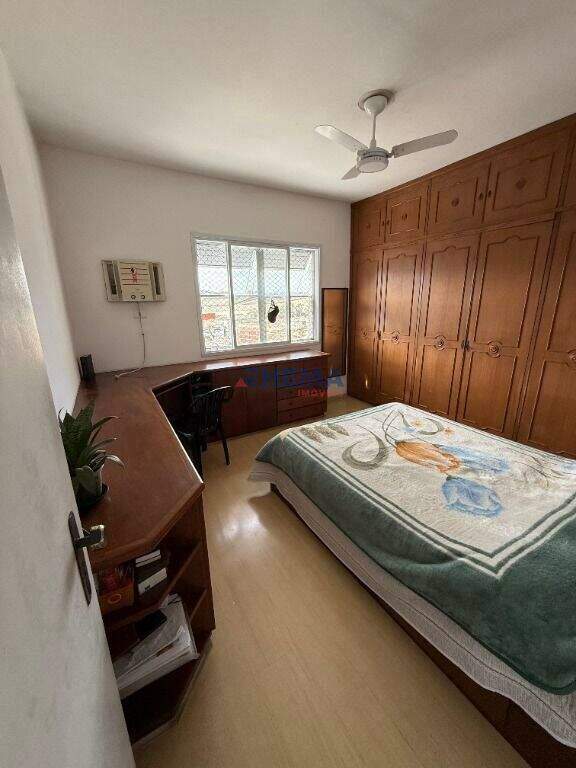 Apartamento à venda no Ponta da Praia: 
