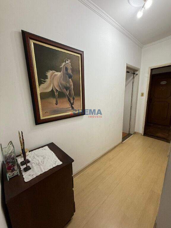 Apartamento à venda no Ponta da Praia: 