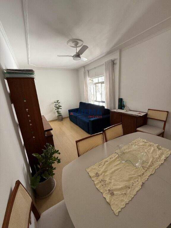 Apartamento à venda no Ponta da Praia: 