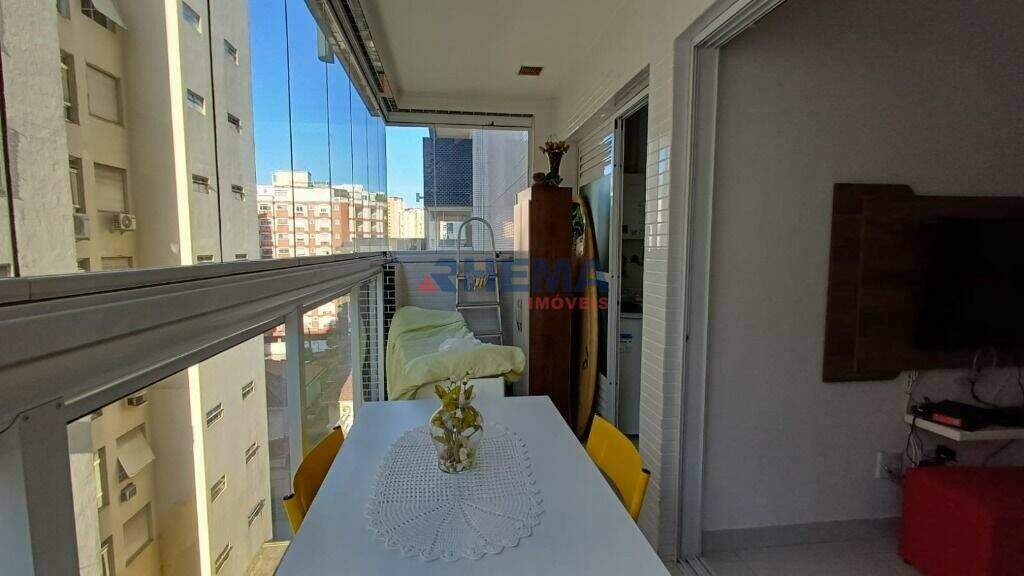 Apartamento à venda no Ponta da Praia: 