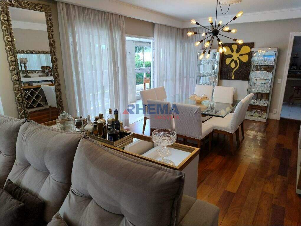 Apartamento à venda no Ponta da Praia: 