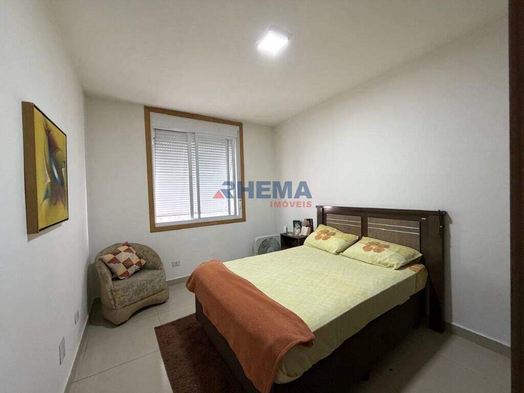 Apartamento à venda no Embaré: 