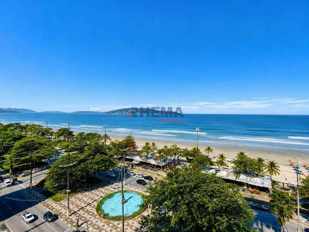 Apartamento à venda no Embaré: 