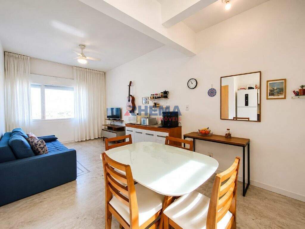 Apartamento à venda no Embaré: 