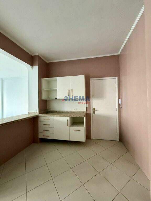 Apartamento à venda no Aparecida: 