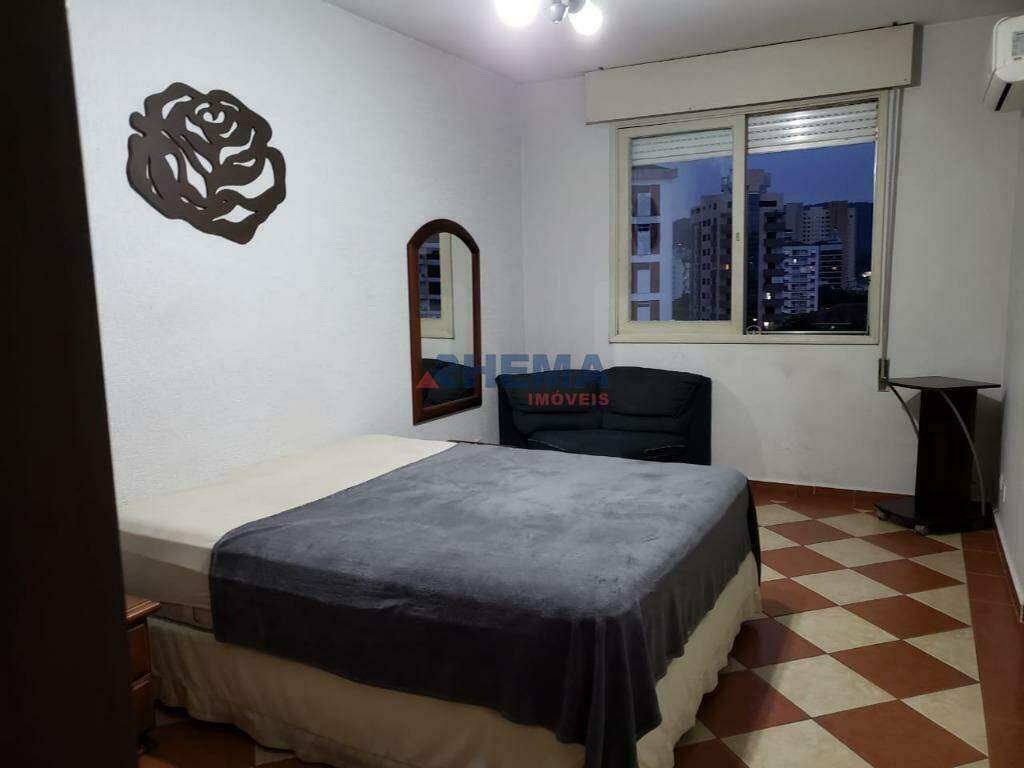Apartamento à venda no Ponta da Praia: 