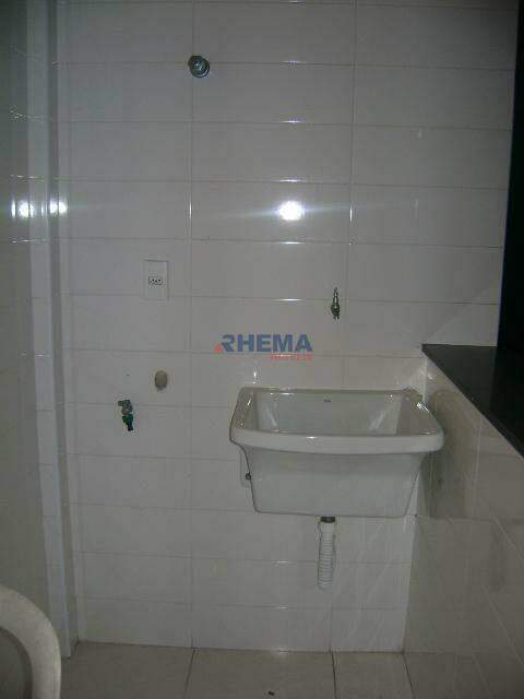 Casa à venda no Embaré: 