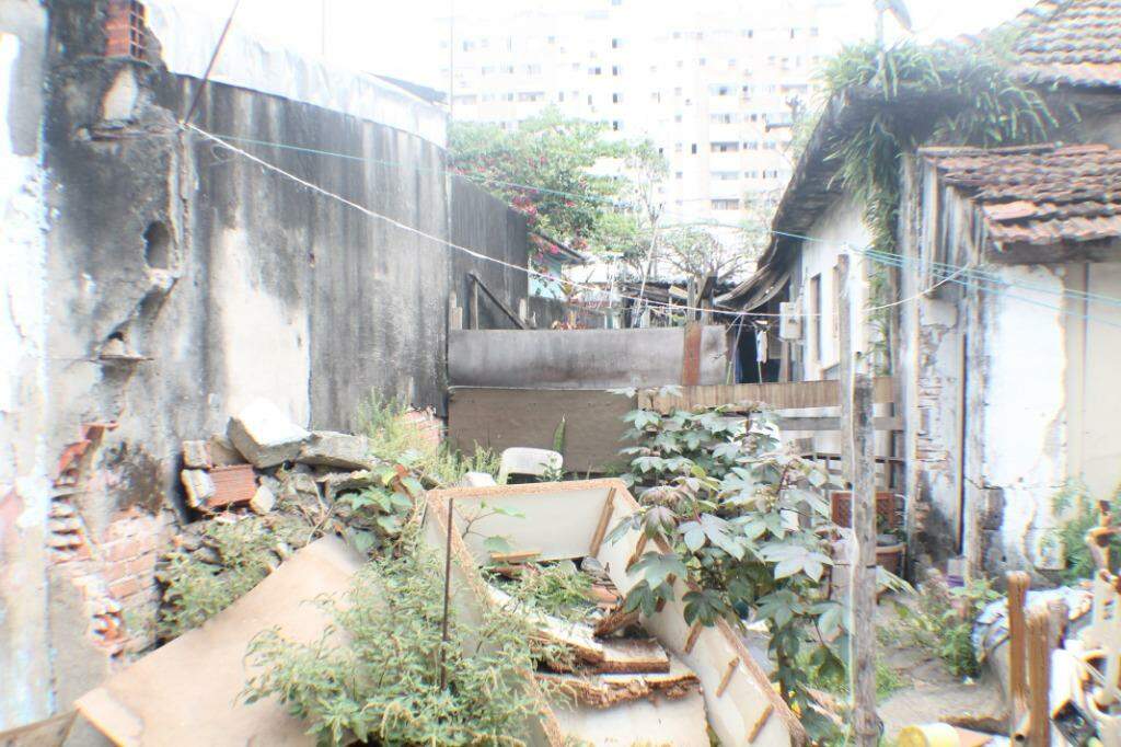 Terreno à venda no Aparecida: 