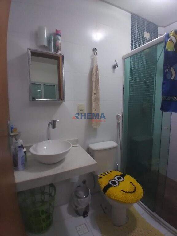 Sobrado à venda no Embaré: 