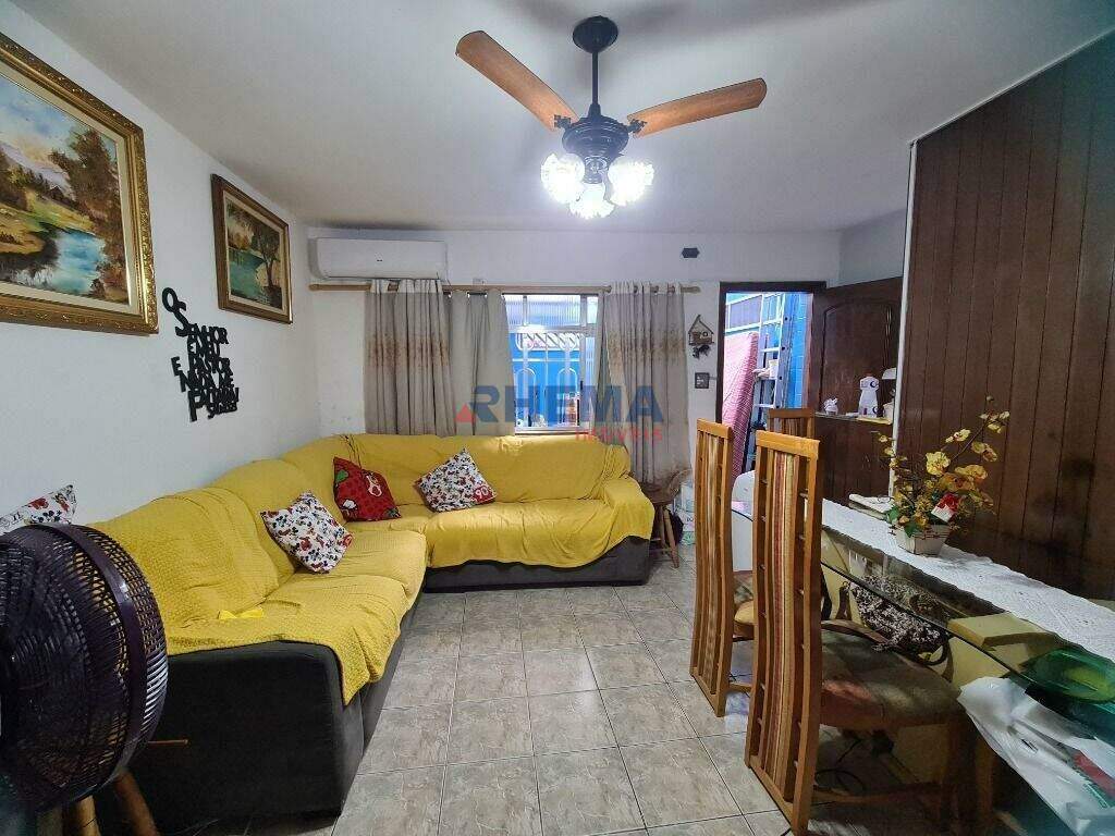 Sobrado à venda no Marapé: 