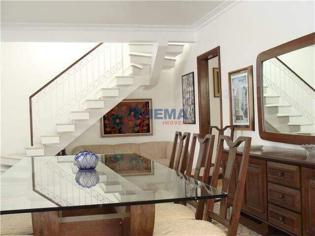 Casa à venda no Ponta da Praia: 