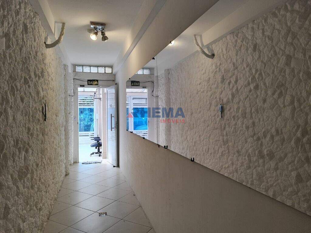 Sobrado à venda no Ponta da Praia: 