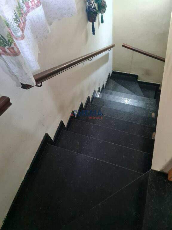 Sobrado à venda no Estuário: 