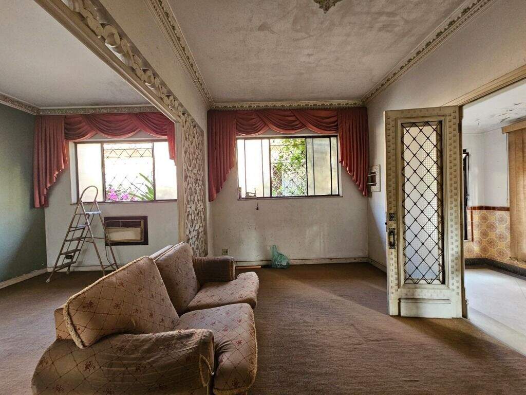 Casa à venda no Macuco: 
