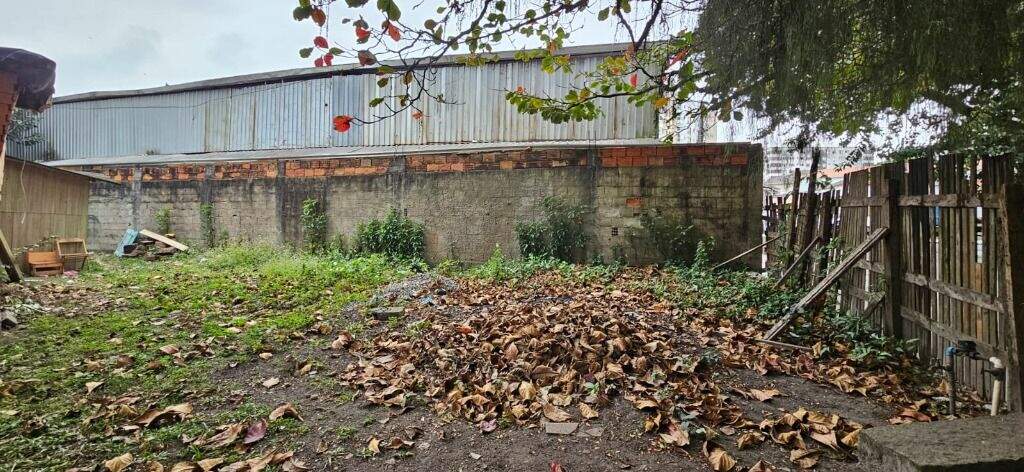 Terreno à venda no Estuário: 