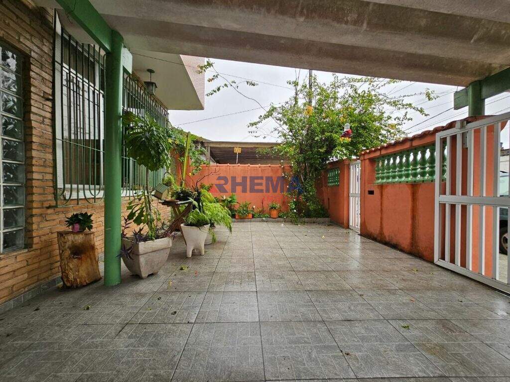 Sobrado à venda no Santa Maria: 