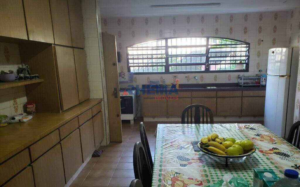 Casa à venda no Ponta da Praia: 