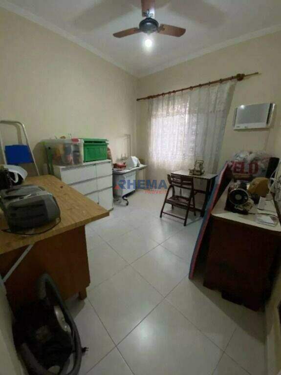 Sobrado à venda no Aparecida: 