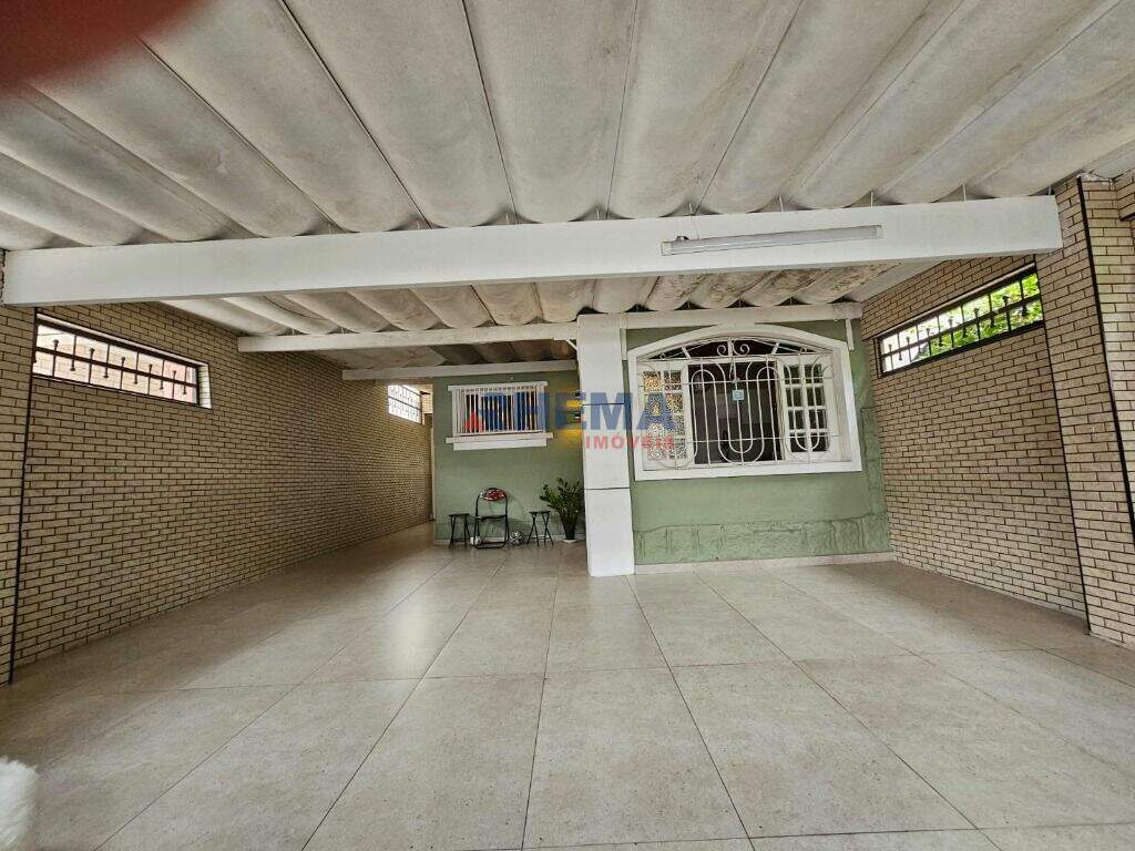 Sobrado à venda no Campo Grande: 