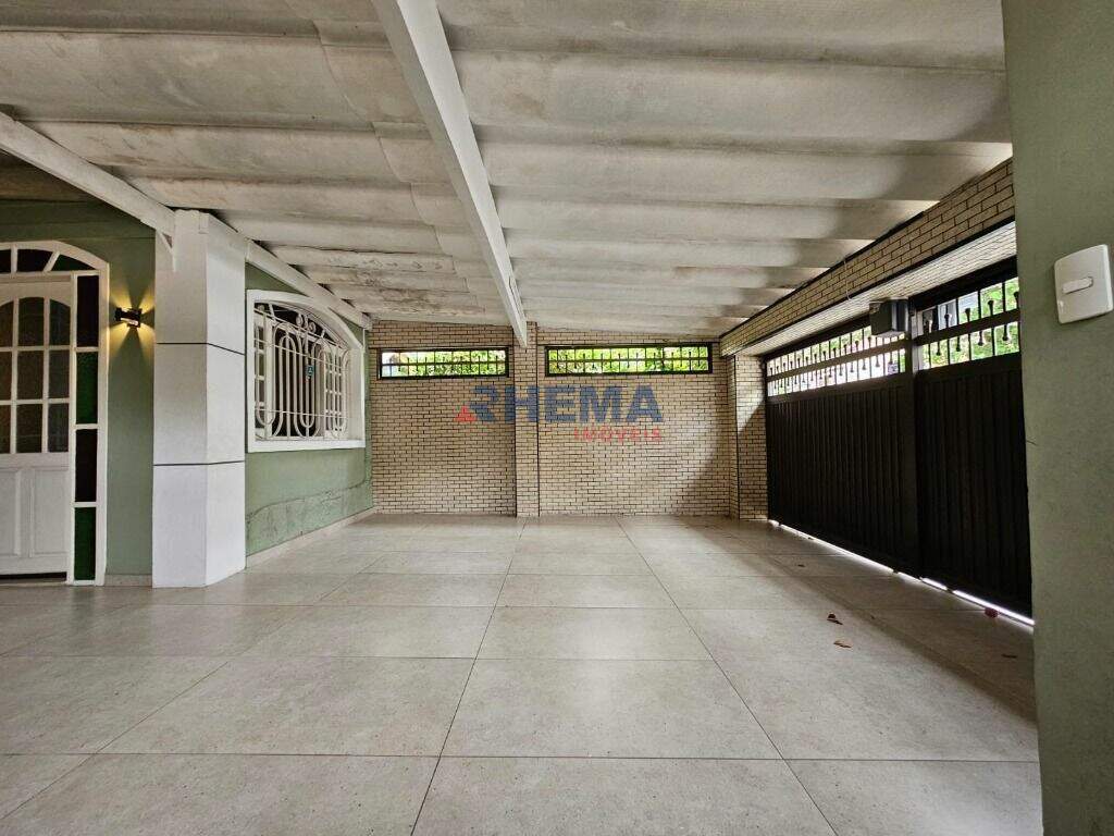 Sobrado à venda no Campo Grande: 