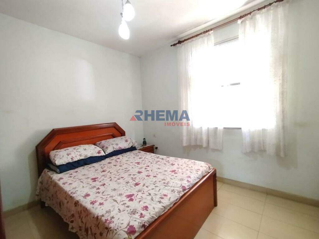 Sobrado à venda no Macuco: 