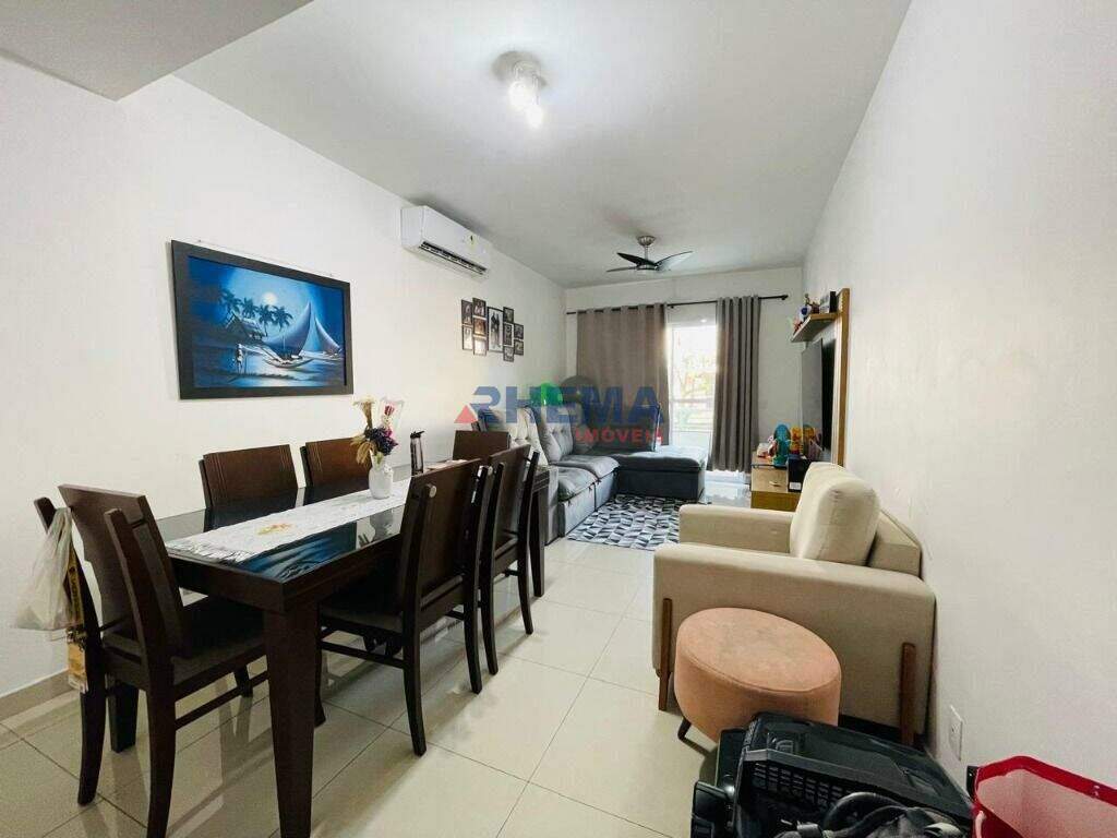 Sobrado à venda no Embaré: 